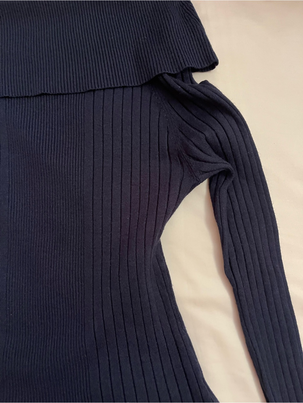 Ribbed Off-Shoulder Knit Top in Navy Blue - Picture 2 of 3